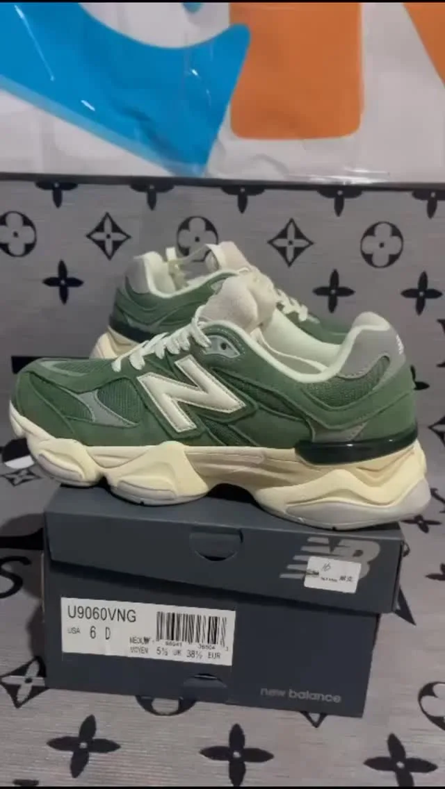 New Balance 9060 verde